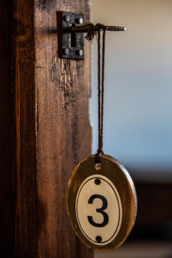 Boutique Hotel Al Palazzo Rosso เนเว ภายนอก รูปภาพ
